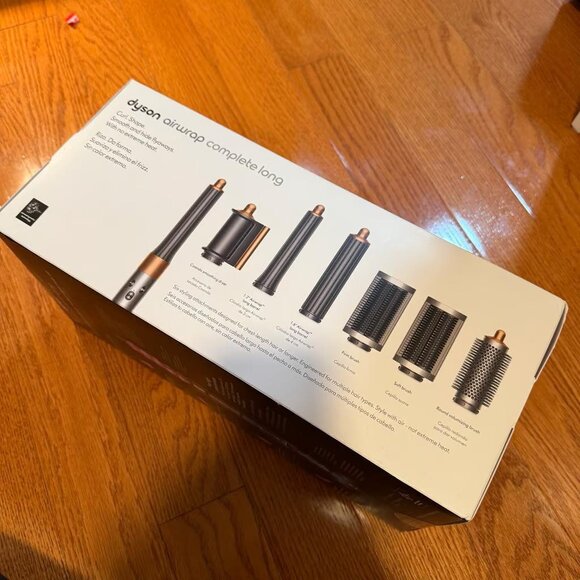 Dyson Airwrap Complete Long Still Sealed Never Opened - Picture 2 of 3